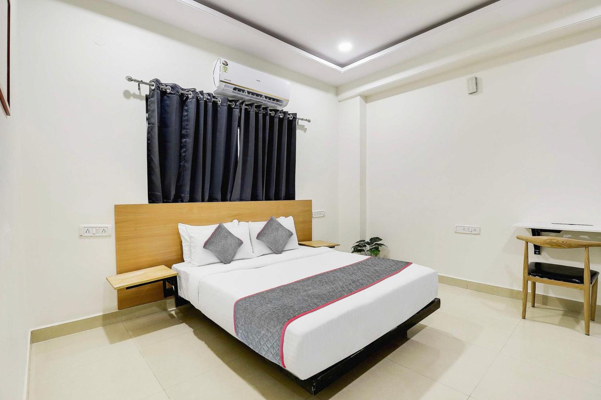 Super Townhouse De Alphabet Hotel Kukatpally Nexus Mall Hyderabad Exterior photo